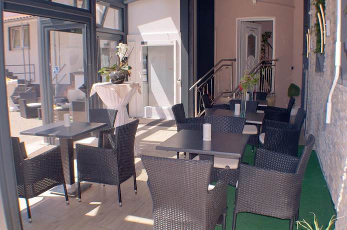Imagen del bar/restaurante del Hotel Stadt Emmerich. Foto 4