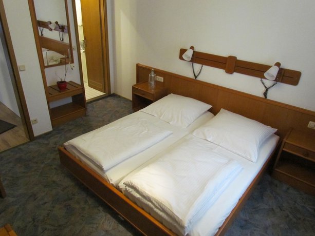 Imagen de la habitación del Hotel Stadt Mainz. Foto 10