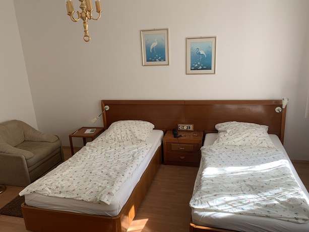 Imagen de la habitación del Hotel Stadthalle Stolberg. Foto 4