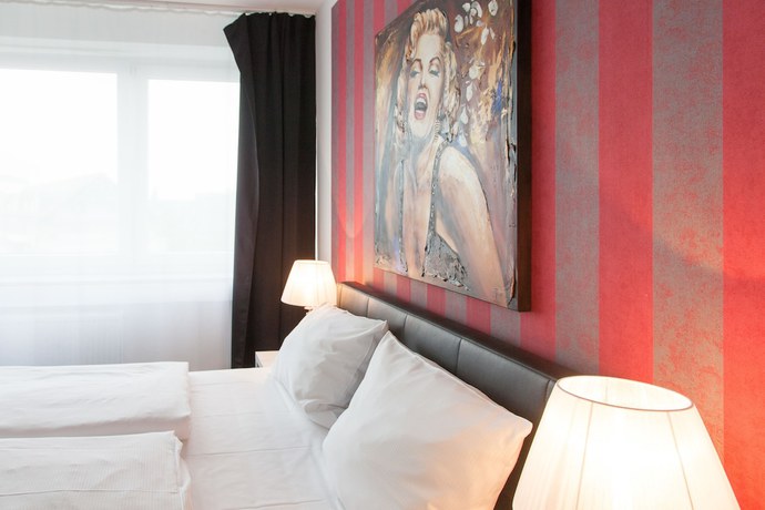 Imagen de la habitación del Hotel Stay. Foto 9