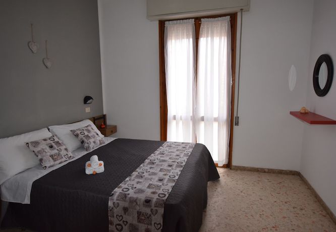 Imagen de la habitación del Hotel Stefania. Foto 3