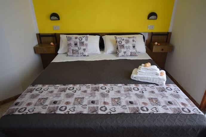 Imagen de la habitación del Hotel Stefania. Foto 9