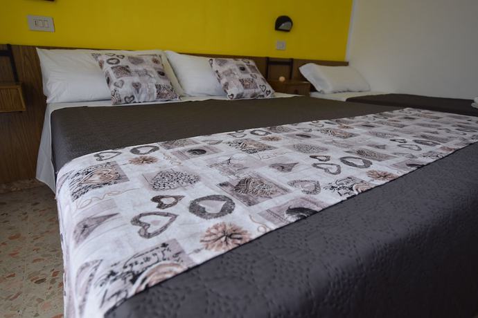 Imagen de la habitación del Hotel Stefania. Foto 14