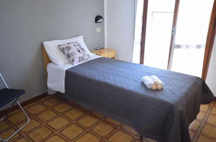 Imagen de la habitación del Hotel Stefania. Foto 15