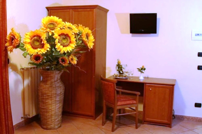 Imagen de la habitación del Hotel Stefano A Melito. Foto 10