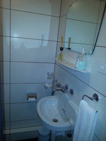 Imagen de la habitación del Hotel Sterne. Foto 13