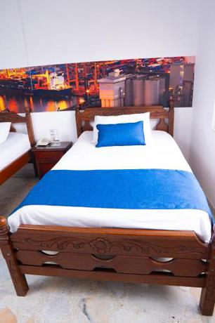 Imagen general del Hotel Steven. Foto 15