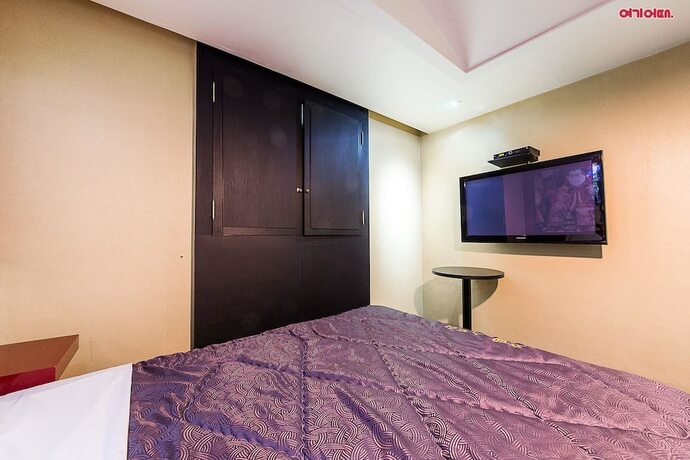 Imagen de la habitación del Hotel Story. Foto 13