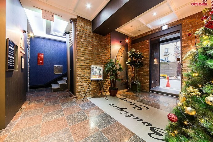 Imagen de los interiores del Hotel Story. Foto 16