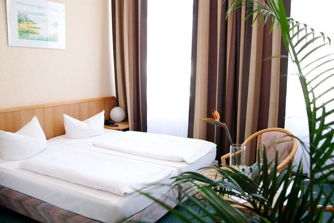Imagen de la habitación del Hotel Stralsund. Foto 18
