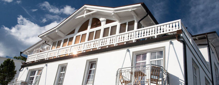 Imagen de los exteriores del Hotel Stranddistel Rügen. Foto 11