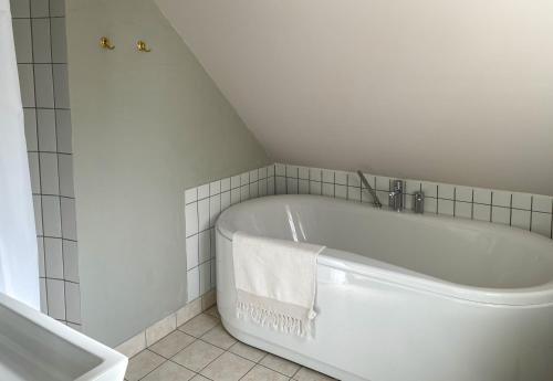 Imagen general del Hotel Strandgaarden. Foto 11