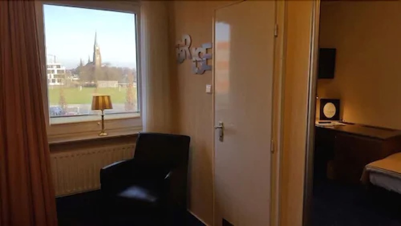 Imagen de la habitación del Hotel Strandhalle. Foto 3