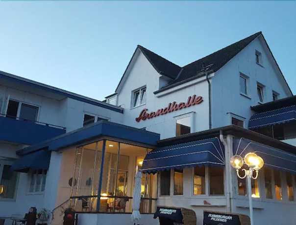 Imagen general del Hotel Strandhalle. Foto 1