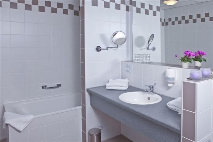 Imagen de la habitación del Hotel Strohofer. Foto 13
