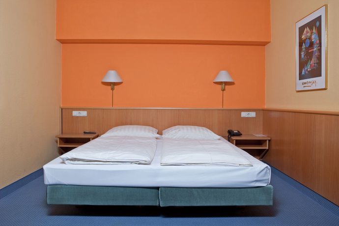 Imagen de la habitación del Hotel Strohofer. Foto 16