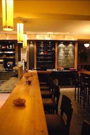 Imagen del bar/restaurante del Hotel Stumbergers. Foto 3