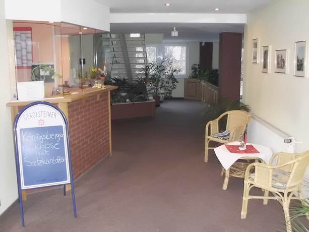 Imagen de los interiores del Hotel Sturm. Foto 10