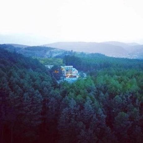 Imagen general del Hotel Surami. Foto 1