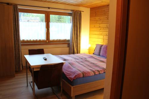 Imagen de la habitación del Hotel Suretta. Foto 3