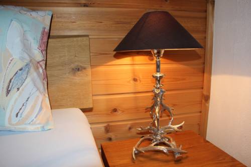 Imagen de la habitación del Hotel Suretta. Foto 4