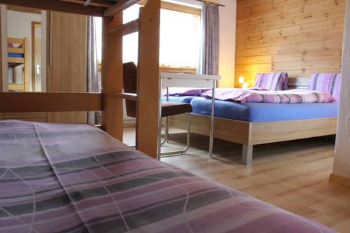 Imagen de la habitación del Hotel Suretta. Foto 9