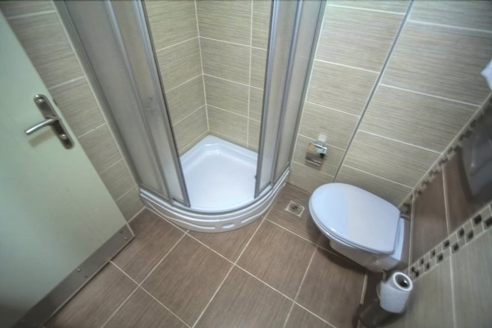 Imagen de la habitación del Hotel Sureyya. Foto 15