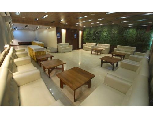 Imagen general del Hotel Suryaa, Jabalpur. Foto 14