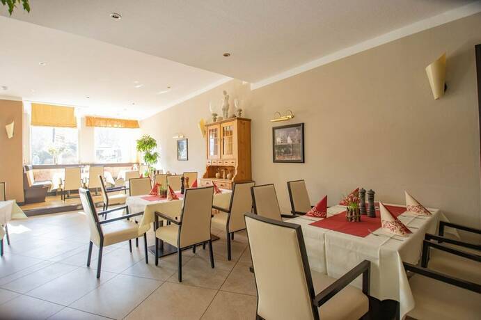 Imagen del bar/restaurante del Hotel Tanne. Foto 13