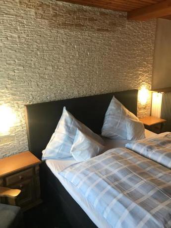 Imagen de la habitación del Hotel Tannenhof. Foto 16