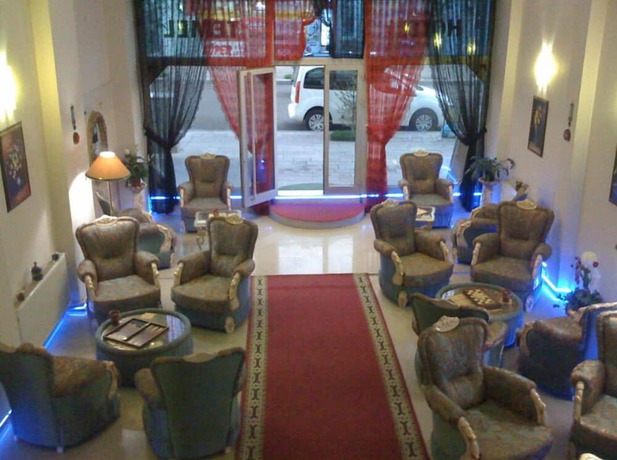 Imagen de los interiores del Hotel Temel. Foto 10