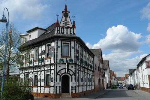 Imagen general del Hotel Tenne, Viernheim. Foto 1