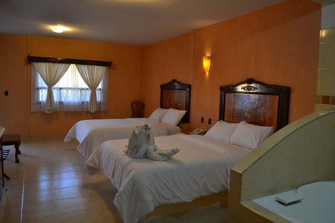 Imagen de la habitación del Hotel Teotihuacan. Foto 7