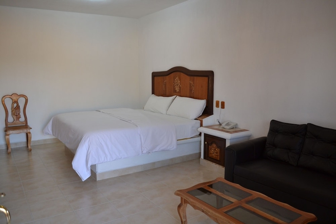 Imagen de la habitación del Hotel Teotihuacan. Foto 13