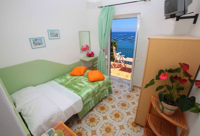 Imagen de la habitación del Hotel Terme Casa Rosa. Foto 5