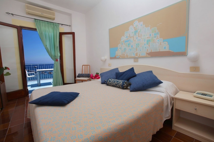 Imagen de la habitación del Hotel Terme Casa Rosa. Foto 6
