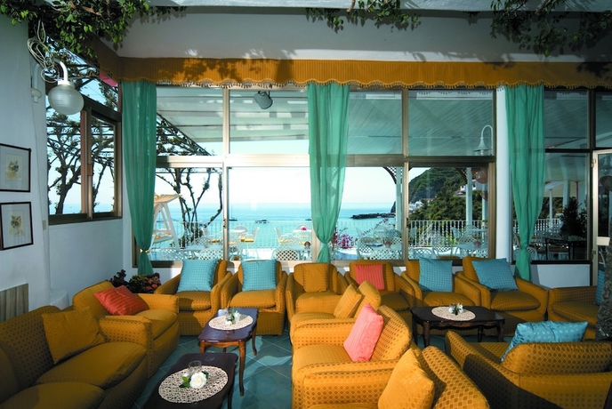Imagen de los interiores del Hotel Terme Casa Rosa. Foto 8