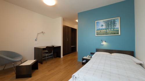Imagen de la habitación del Hotel Terminus Brugg. Foto 5