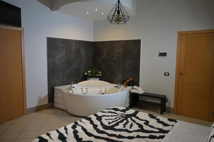 Imagen de la habitación del Hotel Thairè Resort. Foto 1