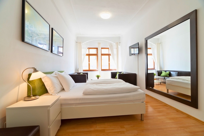 Imagen de la habitación del Hotel The Square. Foto 3
