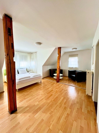 Imagen de la habitación del Hotel The Square. Foto 10