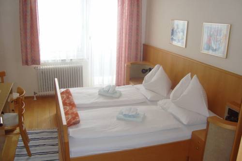 Imagen de la habitación del Hotel Thier. Foto 7