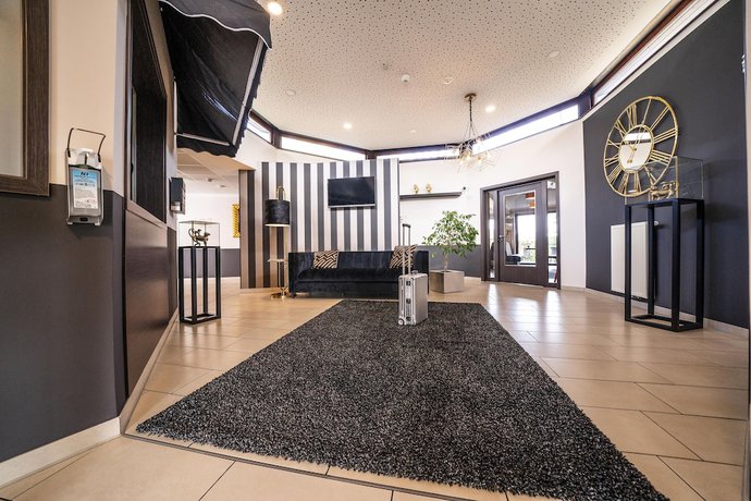 Imagen de los interiores del Hotel Tiek.zwei. Foto 18