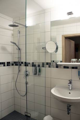 Imagen de la habitación del Hotel Tilia. Foto 5