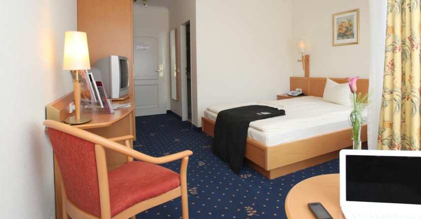 Imagen de la habitación del Hotel Timmendorfer Strand. Foto 14