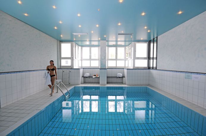 Imagen de la piscina del Hotel Timmendorfer Strand. Foto 20