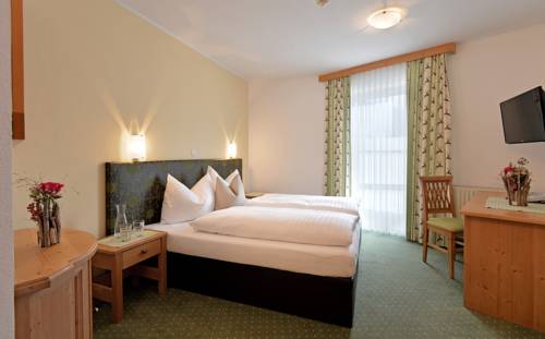Imagen de la habitación del Hotel Tiroler Stuben. Foto 15