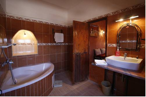 Imagen de la habitación del Hotel Tomboctou. Foto 4