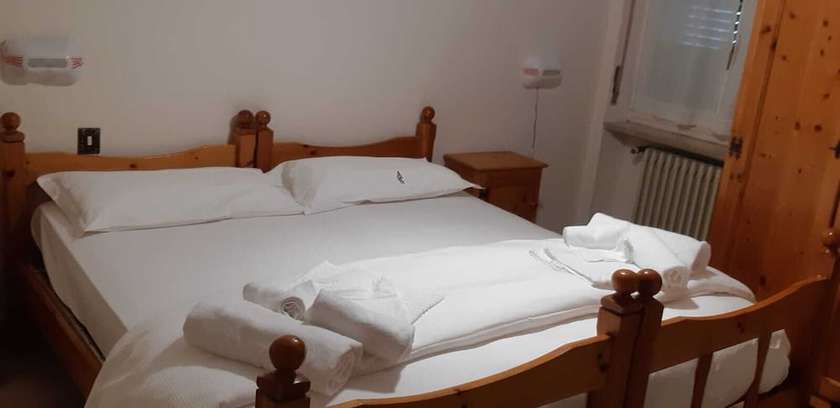 Imagen de la habitación del Hotel Topazio. Foto 8