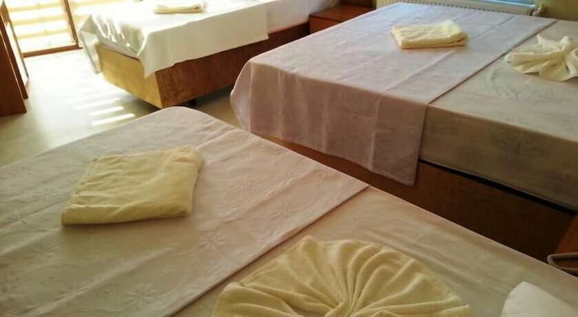 Imagen de la habitación del Hotel Torun. Foto 17